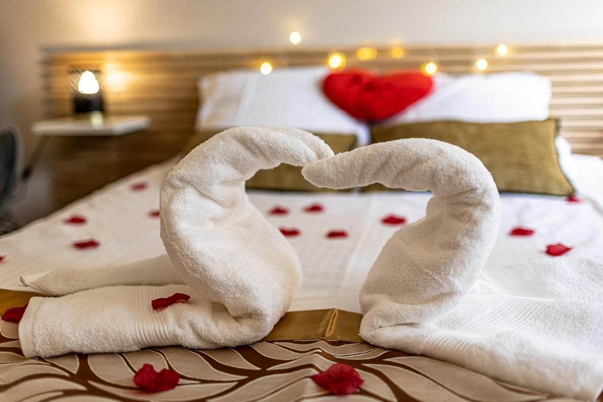 Havre De Paix Jacuzzi Apartment Asnières Екстериор снимка