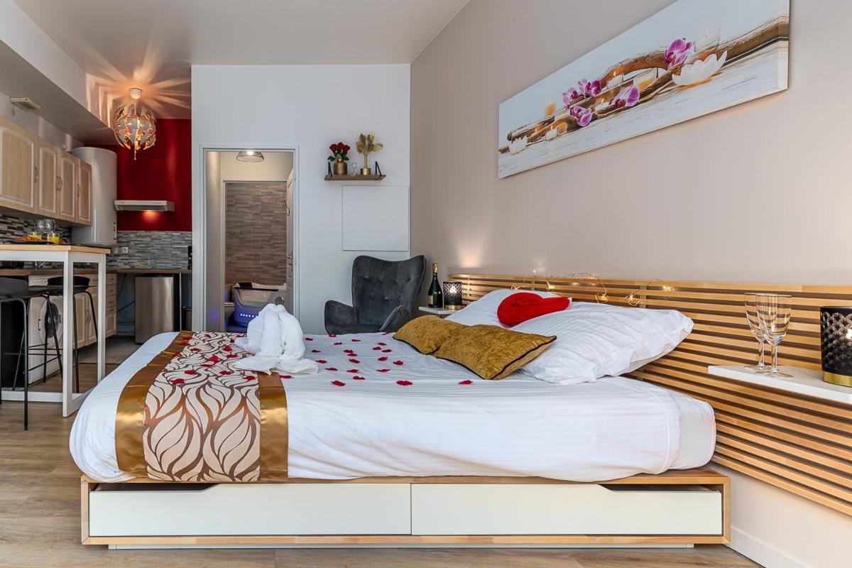 Havre De Paix Jacuzzi Apartment Asnières Екстериор снимка